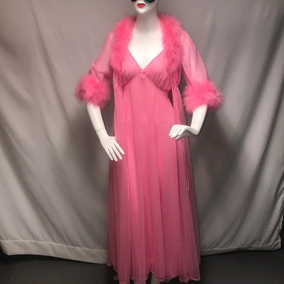 REAL VINTAGE1920’S FRENCH BONWIT & TELLER NIGHTGOWN & ROBE SHOWCASE MUSEUM